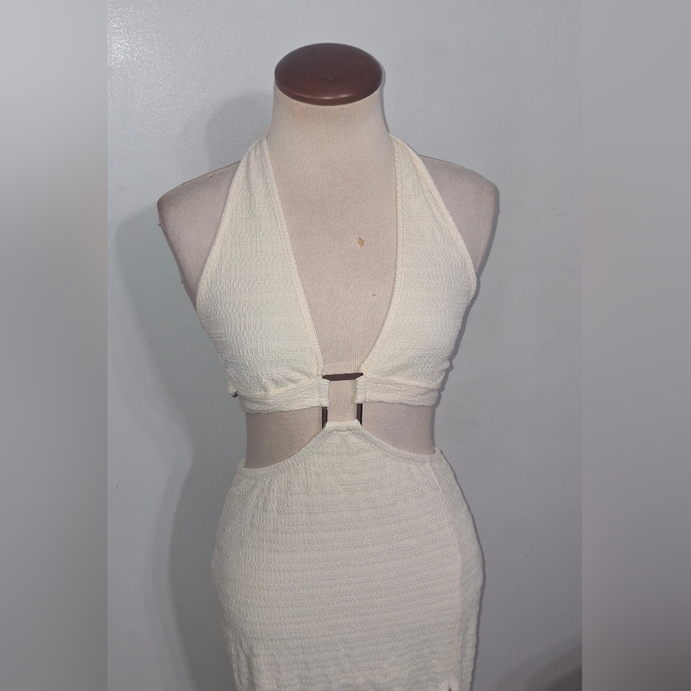SHEIN Cream Backless Halter Dress- W SZ Med - 6 - Picture 3 of 7